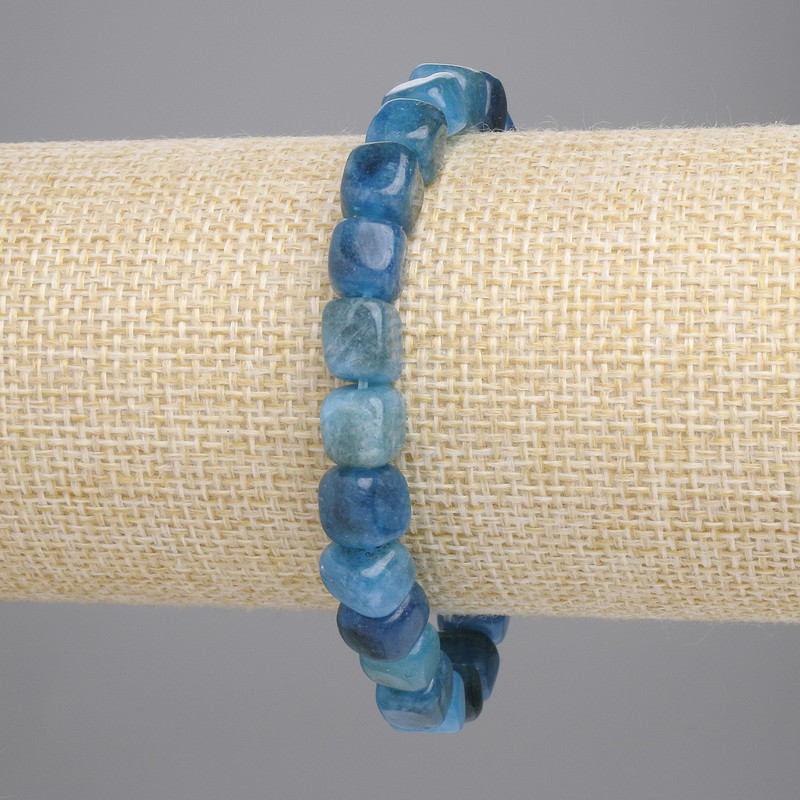 سوار أباتيت مكعب 7x7mm+-، الطول 18cm +- مطاطي